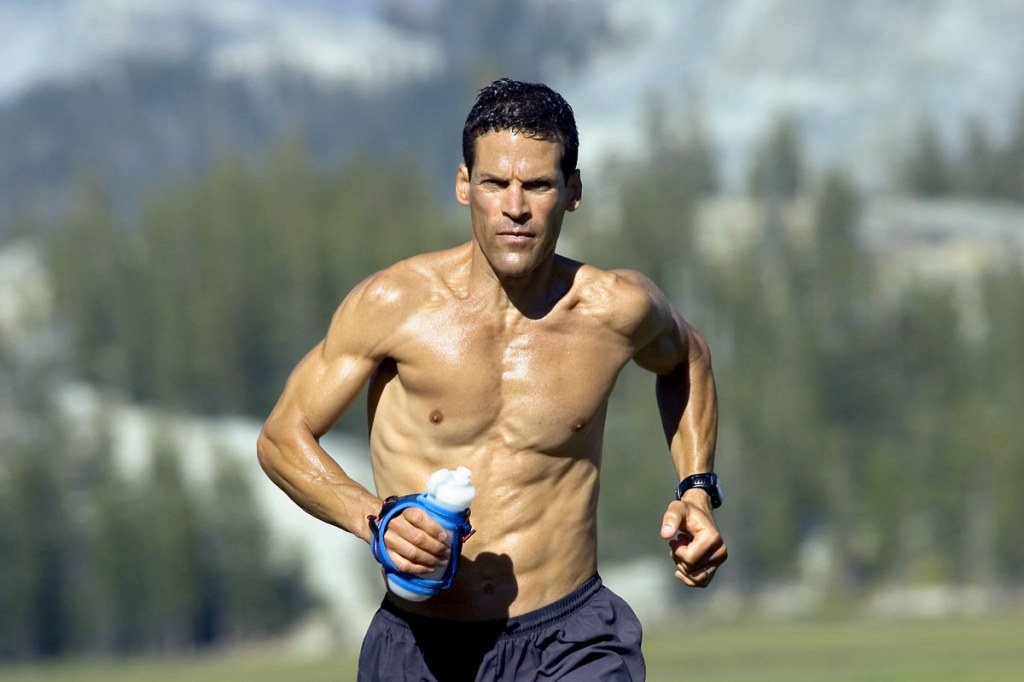 The Real-Life Diet of an Ultramarathoner Who Stays Away from Carbs